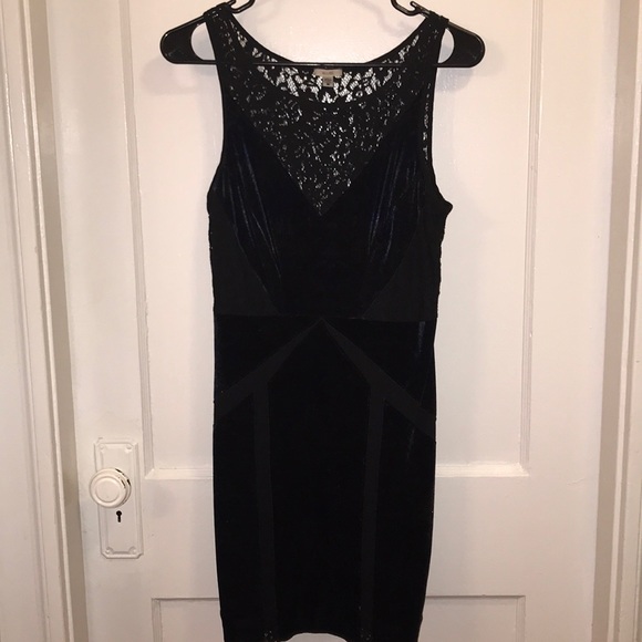 Ecote Dresses & Skirts - Velvet Dress